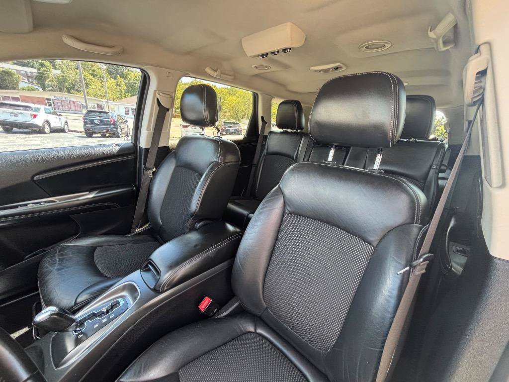 Used 2015 Dodge Journey Crossroad w/ Flexible Seating Group FWD image 24