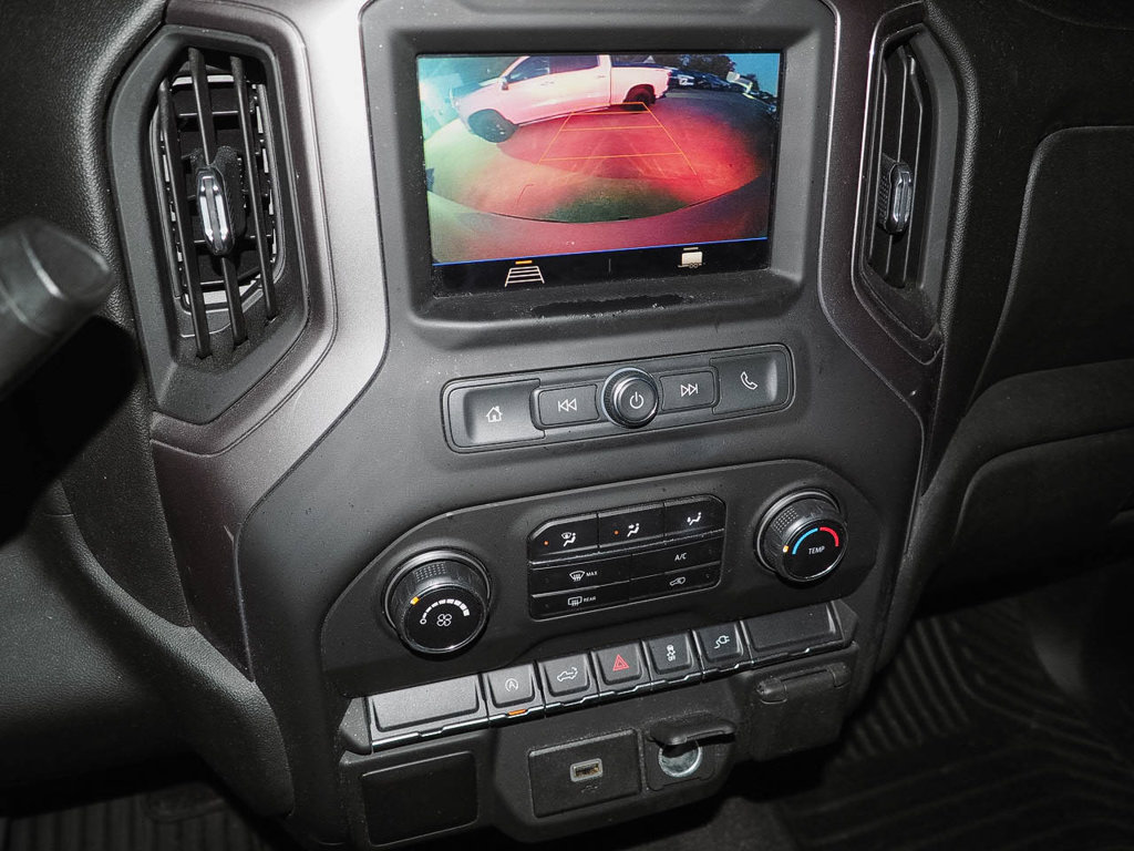 Used 2020 Chevrolet Silverado 1500 Custom w/ Custom Value Package AWD/4WD image 11