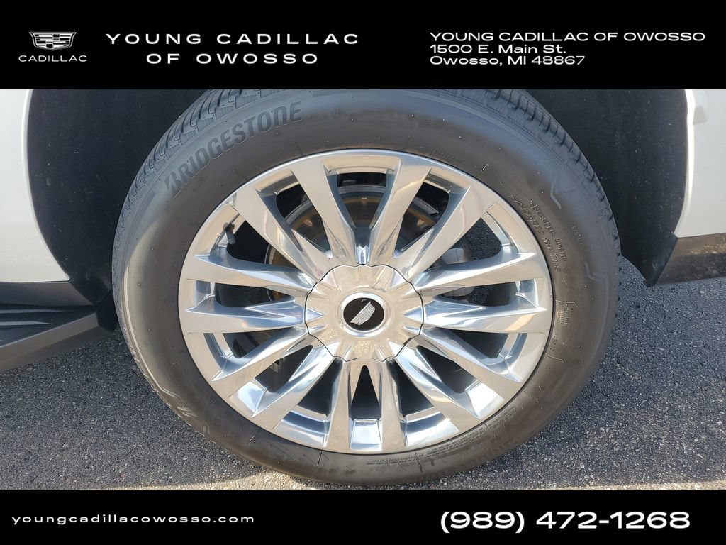 Certified 2024 Cadillac Escalade ESV Premium Luxury w/ LPO, Floor Liner Package AWD/4WD image 35