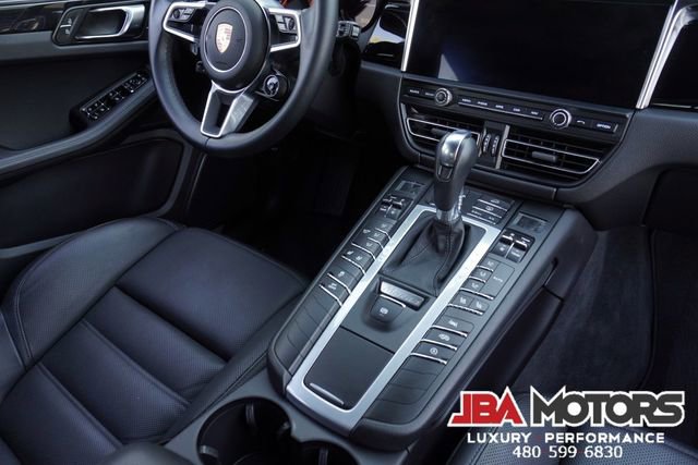 Used 2020 Porsche Macan S image 28