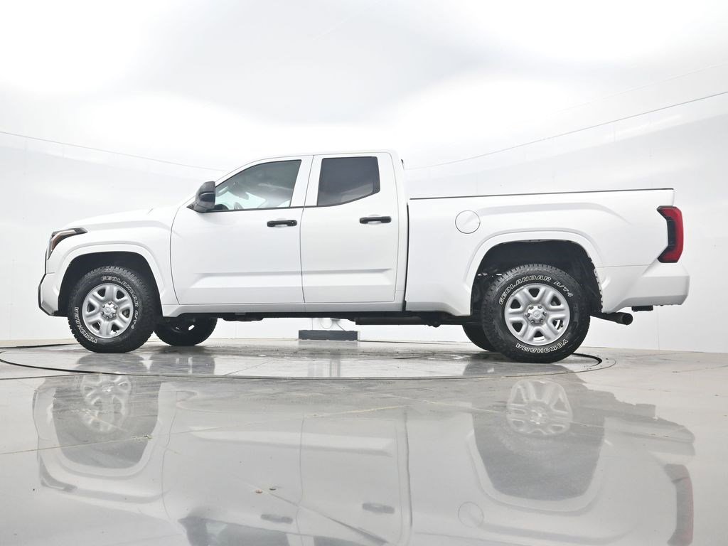 Used 2022 Toyota Tundra SR w/ SR Tow Package RWD image 31