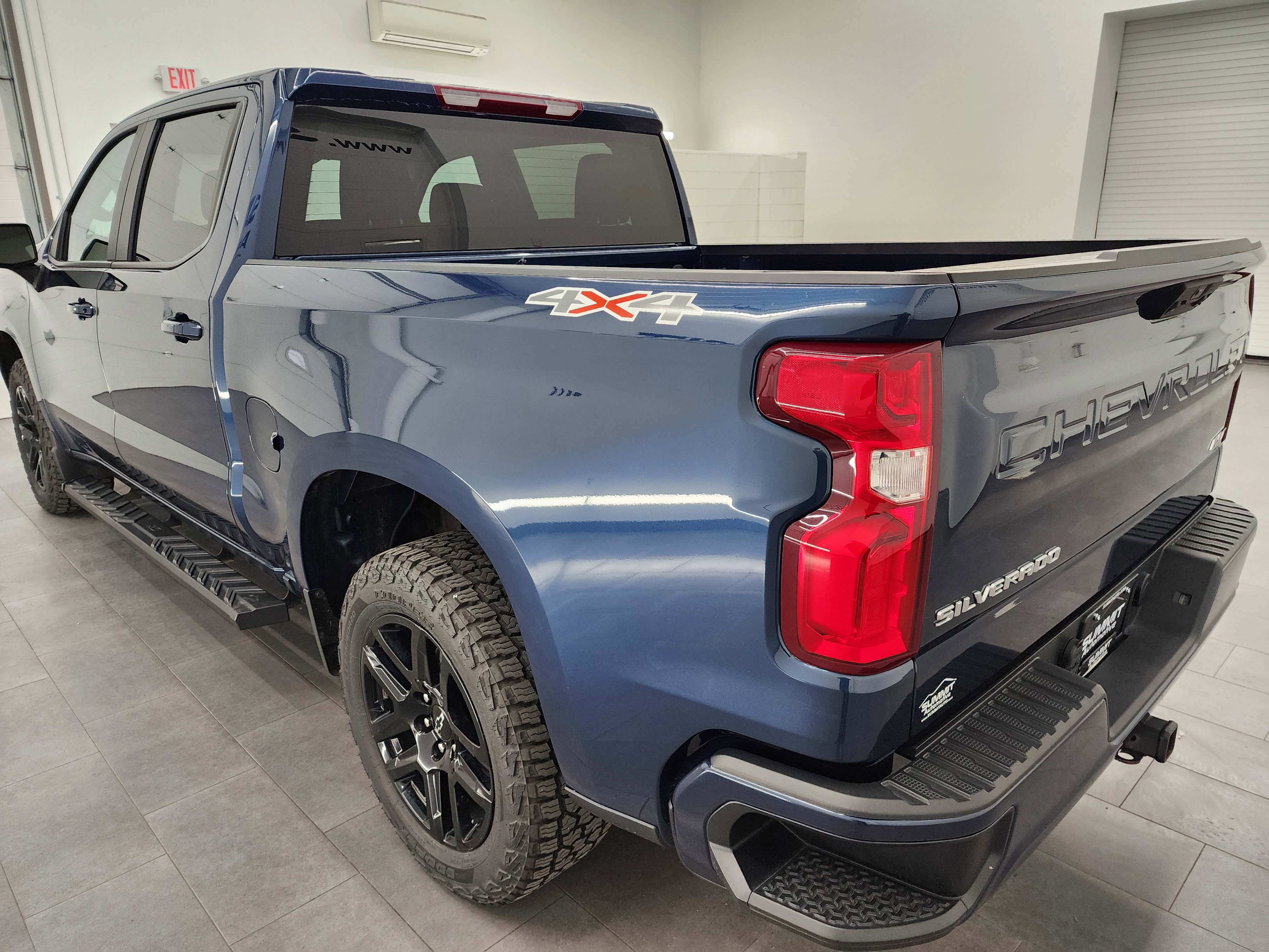 Used 2022 Chevrolet Silverado 1500 RST image 6