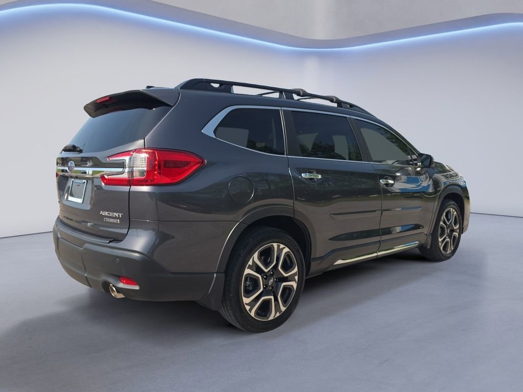Used 2023 Subaru Ascent Touring AWD/4WD image 5