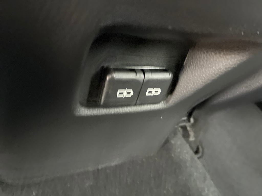 New 2025 Toyota RAV4 XLE Premium image 40