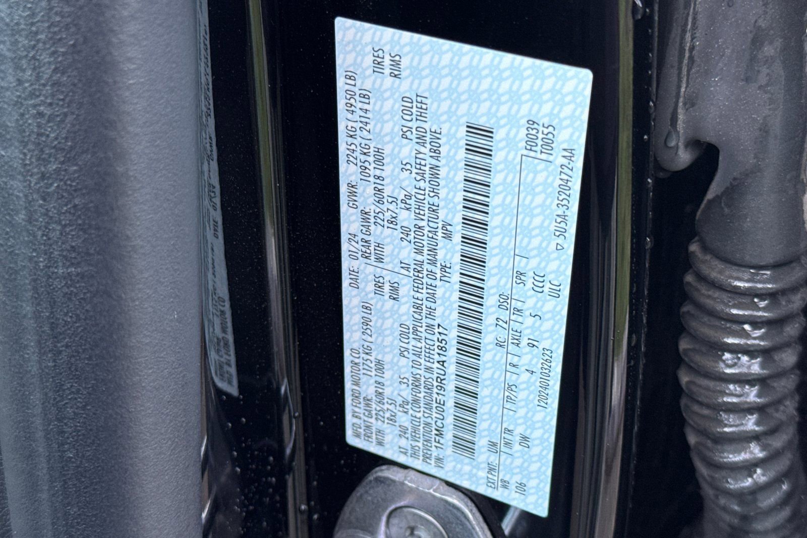 Used 2024 Ford Escape SE w/ PHEV Premium Package image 29