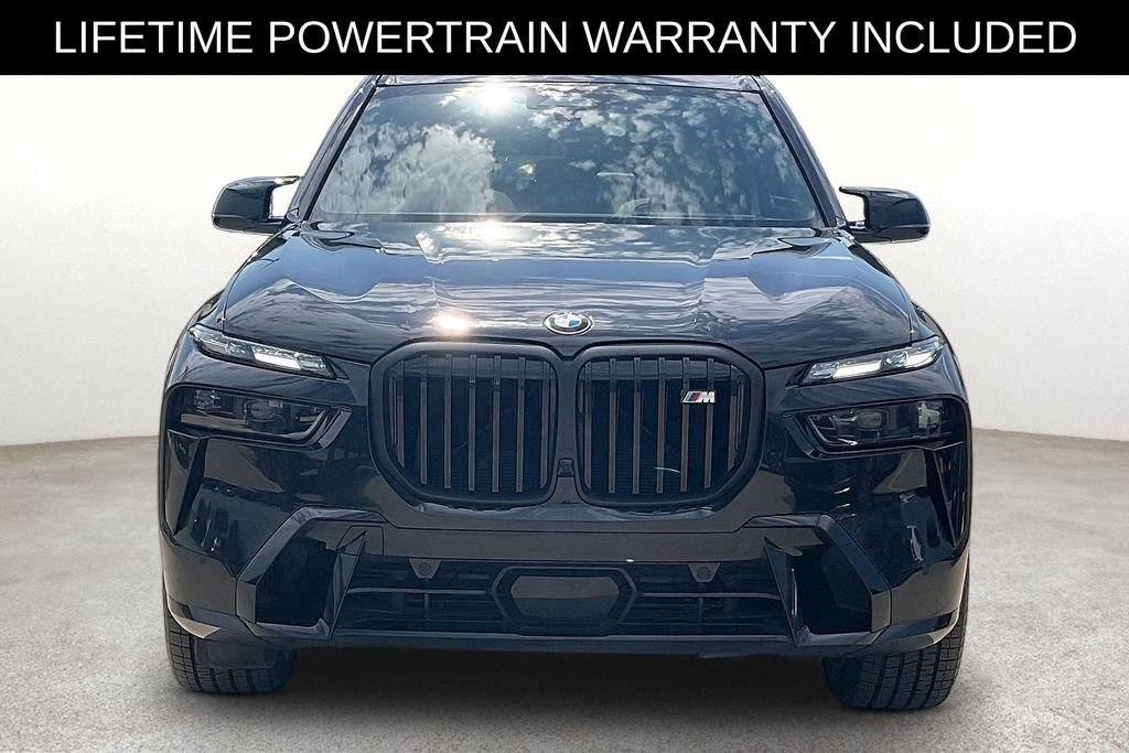 Used 2025 BMW X7 M60i AWD/4WD image 4