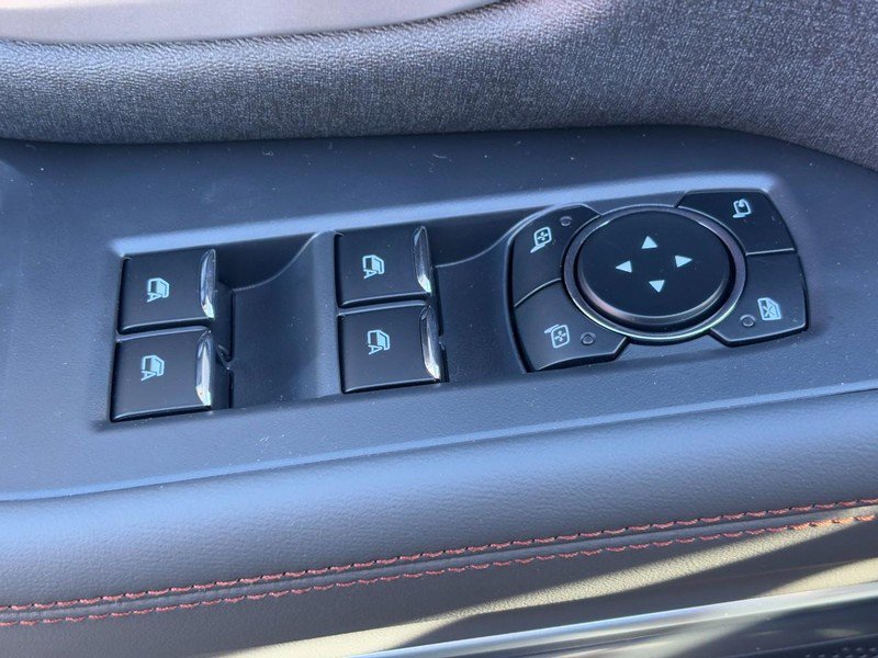 New 2025 Ford Expedition Active image 21