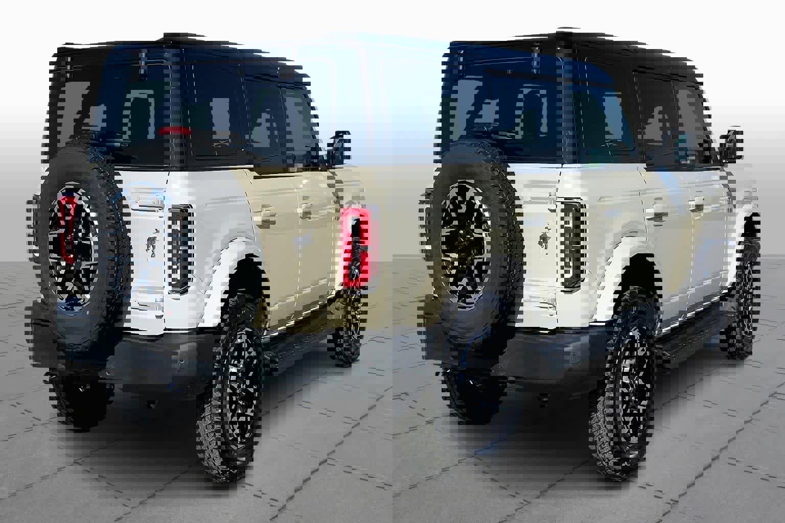 Certified 2025 Ford Bronco Outer Banks image 13