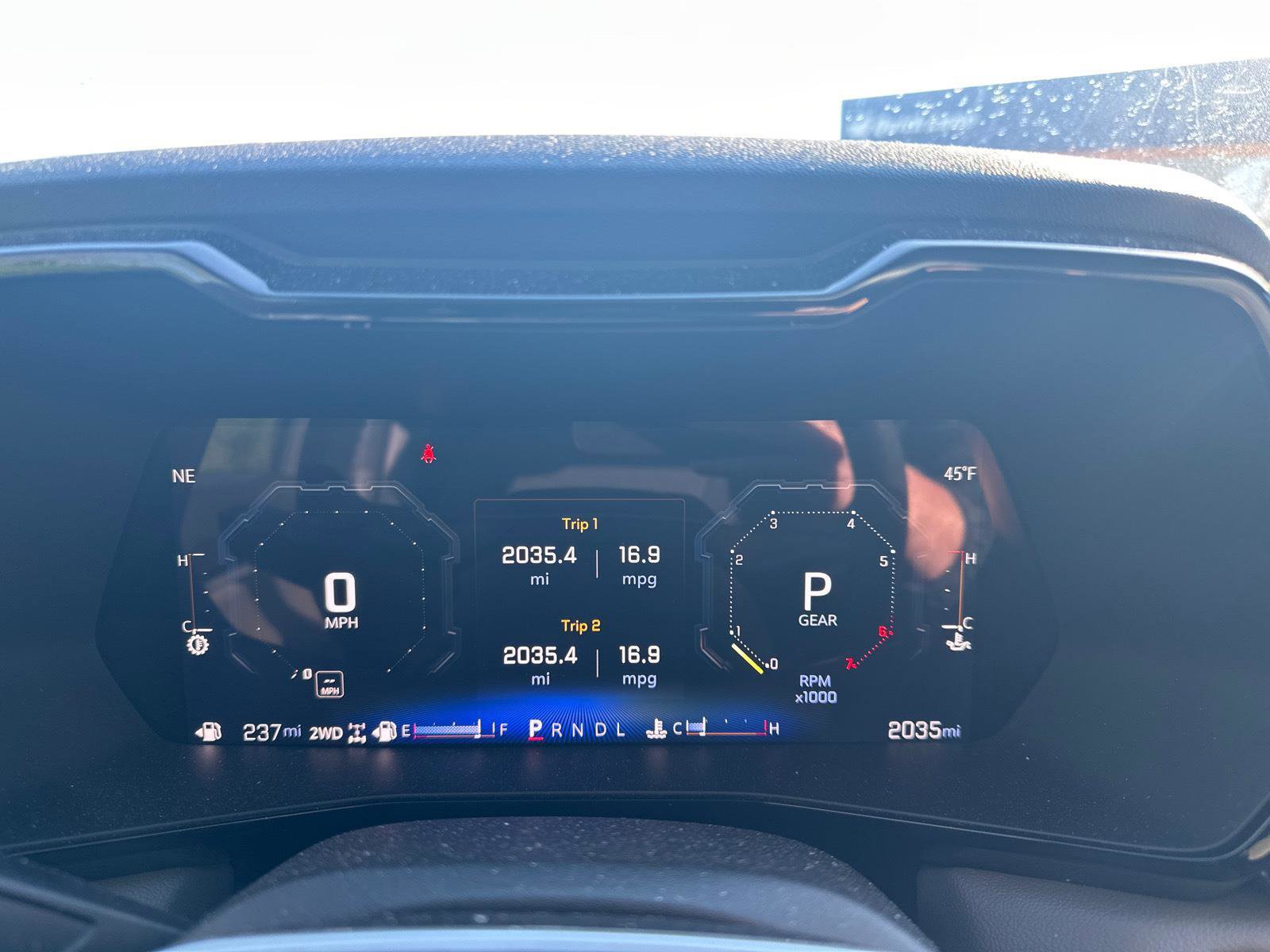 Used 2024 Chevrolet Colorado ZR2 w/ Technology Package AWD/4WD image 18