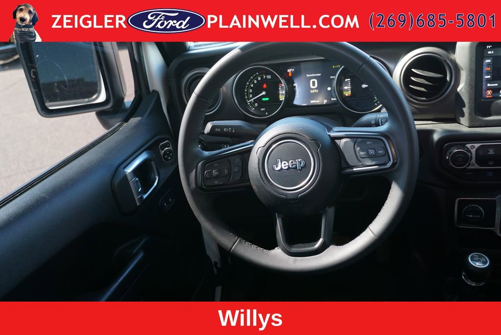 Used 2023 Jeep Wrangler Unlimited AWD/4WD image 13