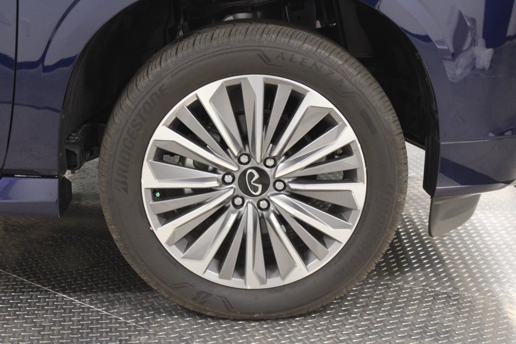 New 2025 INFINITI QX80 Luxe AWD/4WD image 14