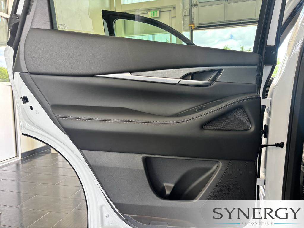 New 2027 INFINITI QX60 Pure w/ Cargo Package FWD image 22