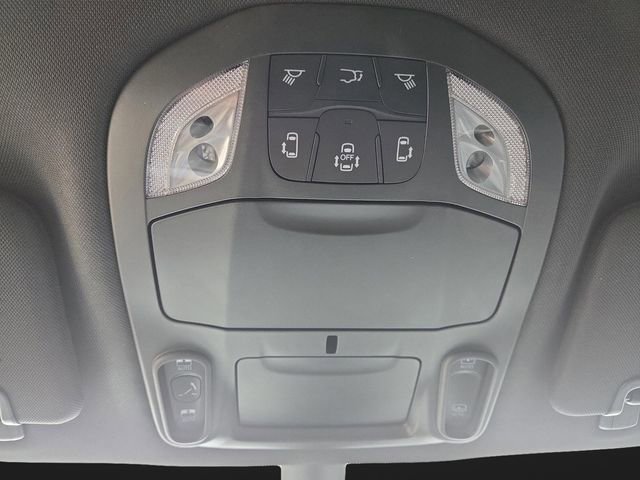 New 2026 Chrysler Pacifica Limited w/ Trailer Tow Group image 27