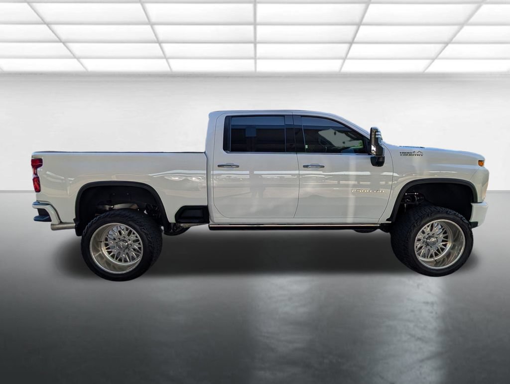 Used 2022 Chevrolet Silverado 2500 High Country w/ Technology Package AWD/4WD image 34