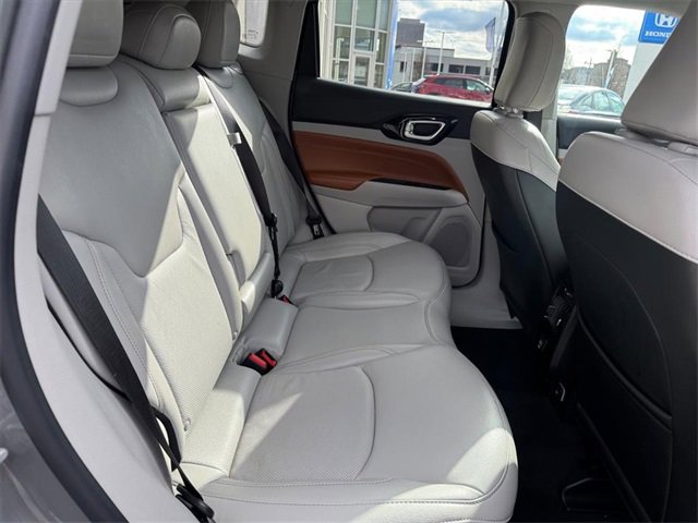 Used 2022 Jeep Compass Limited image 10