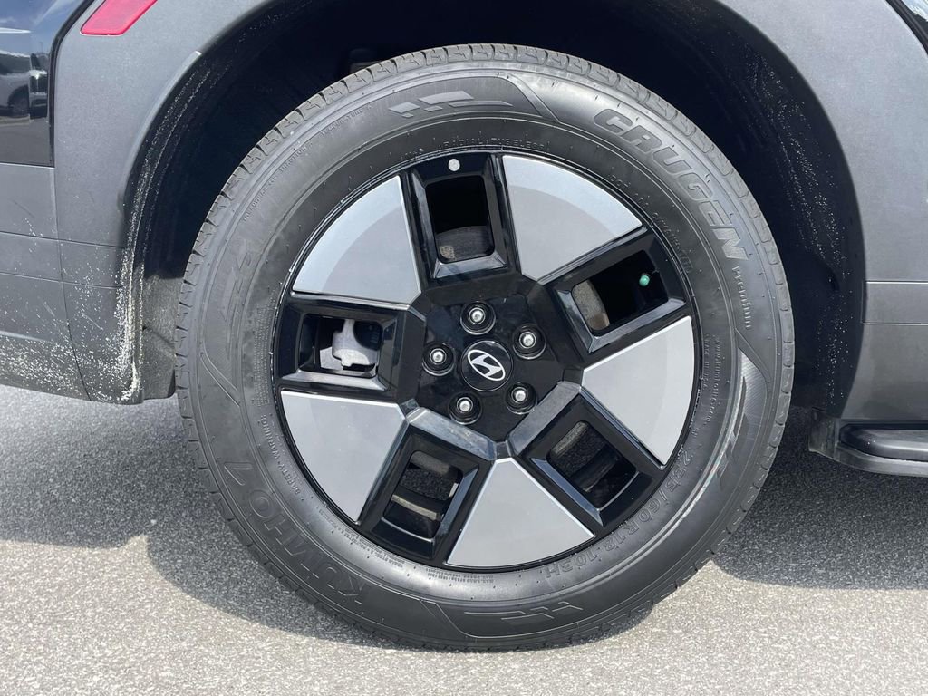 Certified 2025 Hyundai Santa Fe SEL image 31