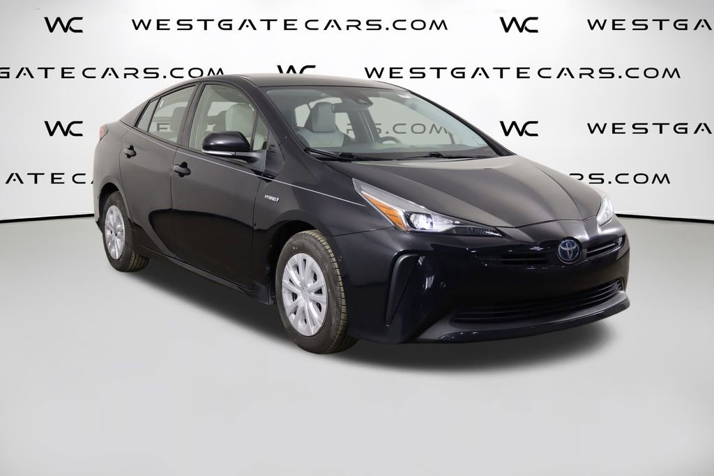 Used 2022 Toyota Prius LE image 39