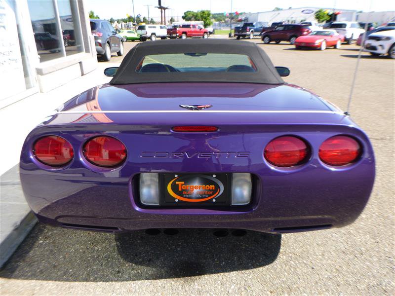 Used 1998 Chevrolet Corvette Convertible w/ Memory Pkg RWD image 32