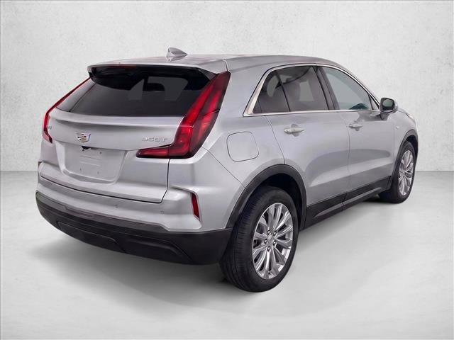Used 2024 Cadillac XT4 Luxury FWD image 7