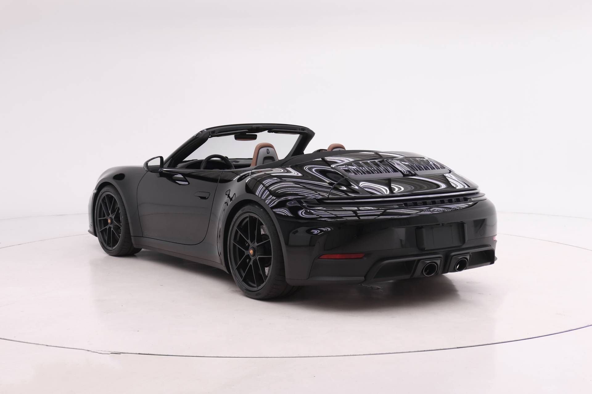 Used 2026 Porsche 911 Carrera GTS RWD image 3