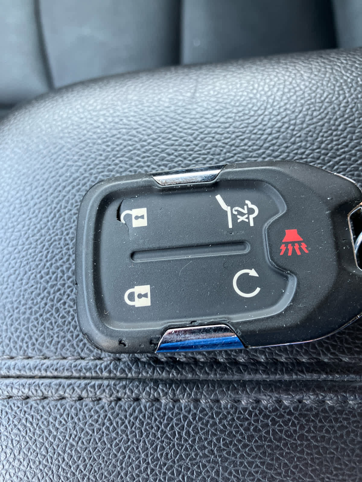 Used 2024 GMC Terrain SLT image 34