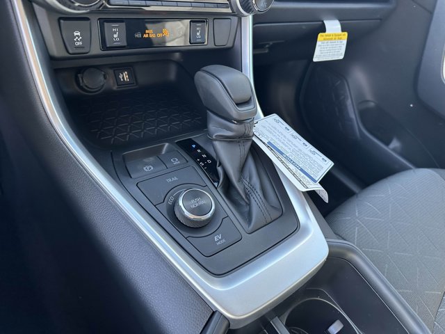 New 2025 Toyota RAV4 XLE image 14