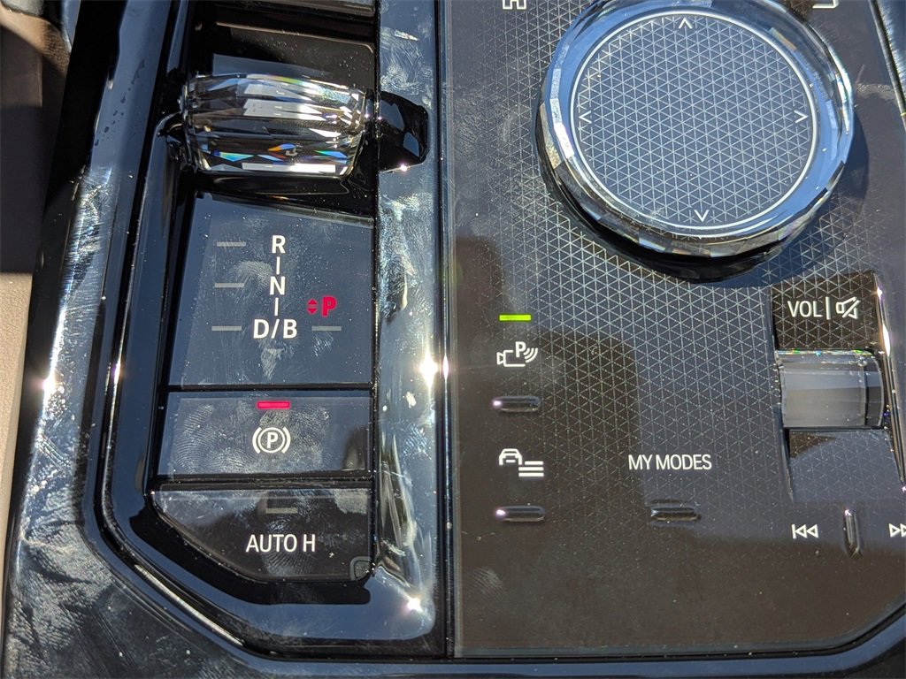 New 2026 BMW i5 eDrive40 w/ Executive Package image 33