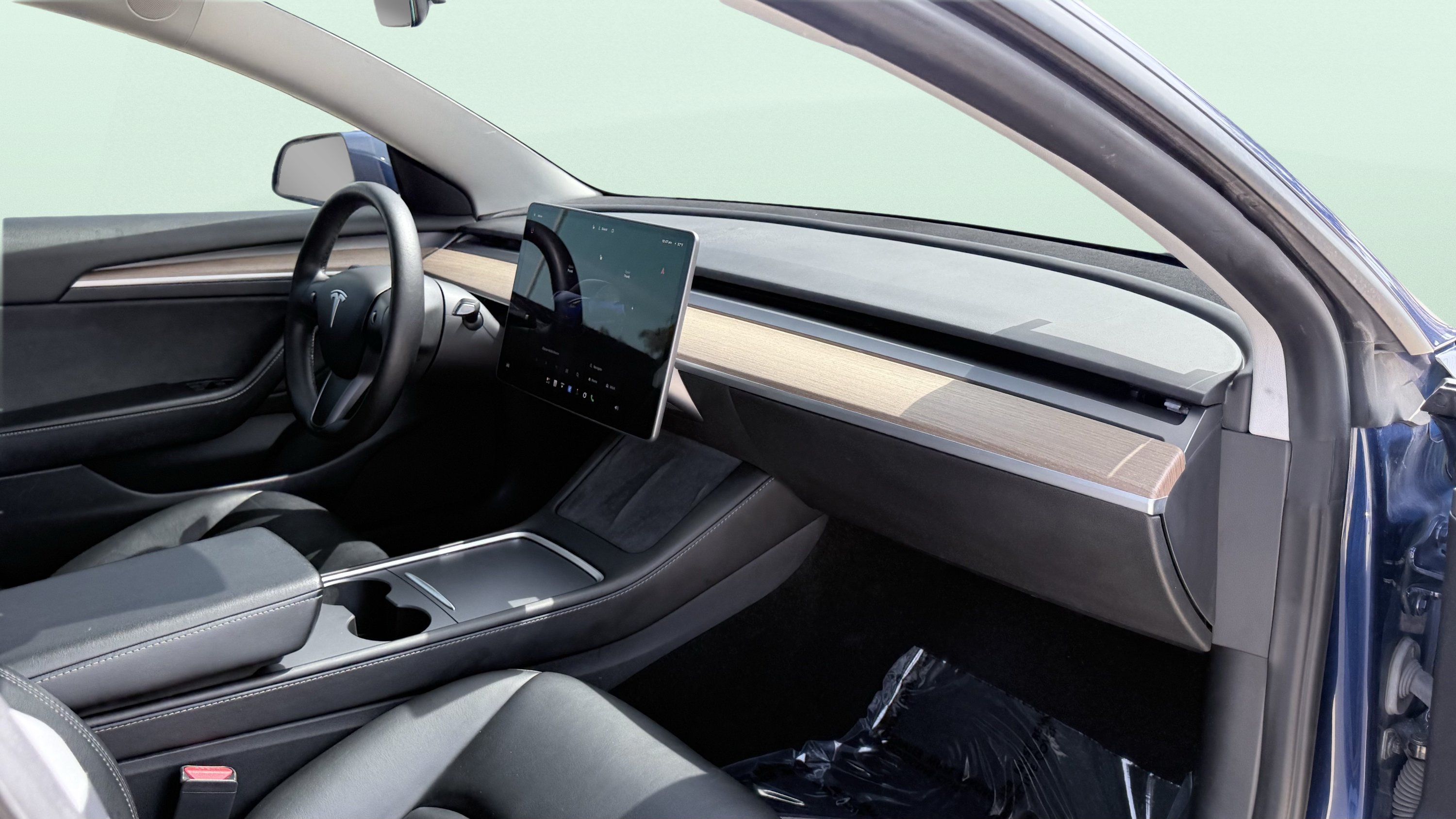 Used 2022 Tesla Model 3 Standard Range RWD image 45