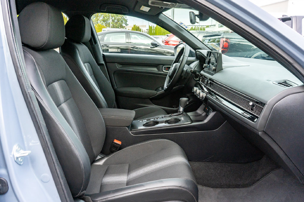 Certified 2024 Honda Civic Sport image 18