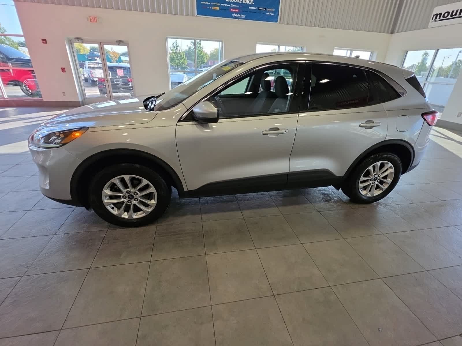 Used 2020 Ford Escape SE AWD/4WD image 13