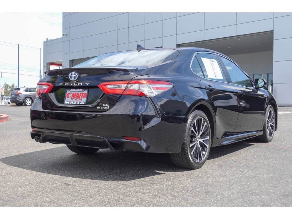 Used 2018 Toyota Camry SE w/ Audio Package FWD image 3