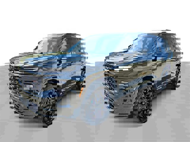 Used 2024 Chevrolet Traverse RS