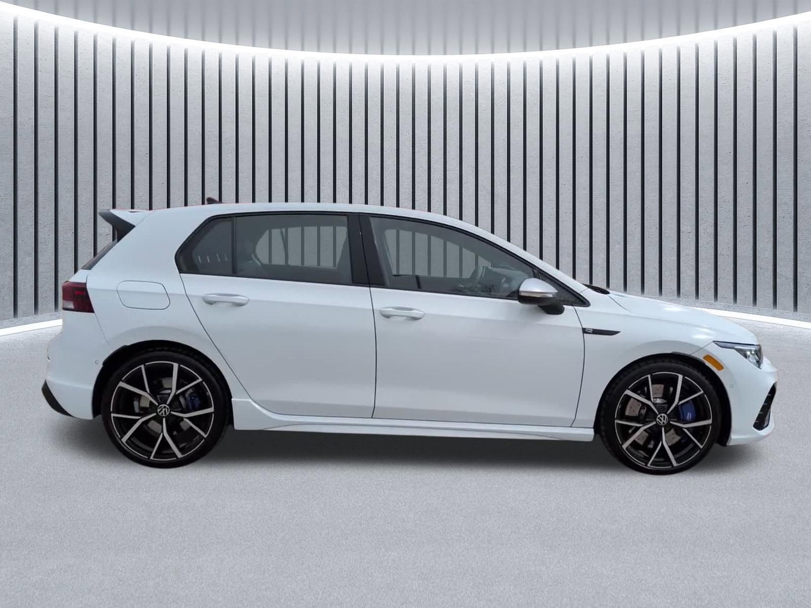 Used 2024 Volkswagen Golf R image 4