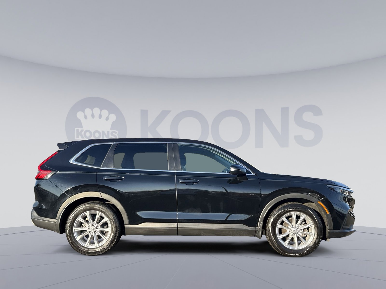 Used 2023 Honda CR-V EX image 8