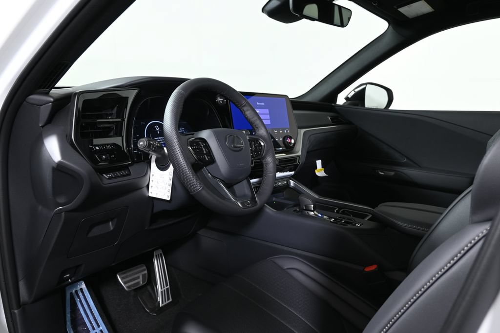 New 2026 Lexus TX 500h AWD w/ Technology Package image 15