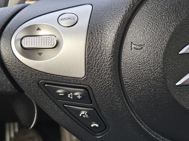 Used 2010 Nissan 370Z Touring RWD image 16