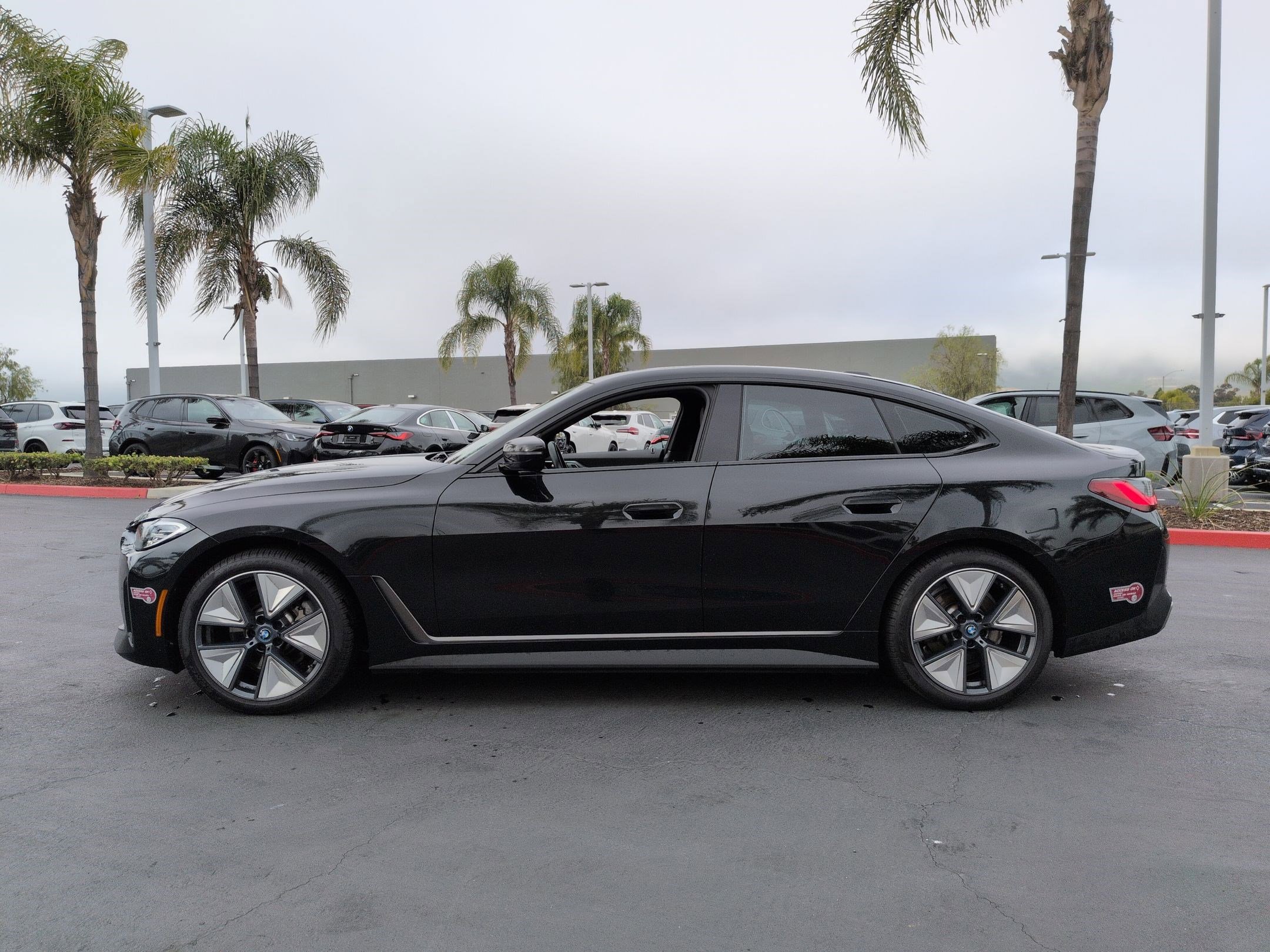 Certified 2023 BMW i4 eDrive40 w/ Premium Package RWD image 7