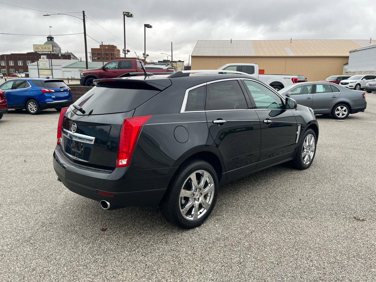 Used 2011 Cadillac SRX Luxury image 3