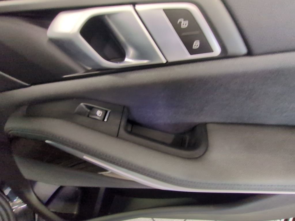 Used 2021 BMW X5 xDrive40i w/ Convenience Package image 25