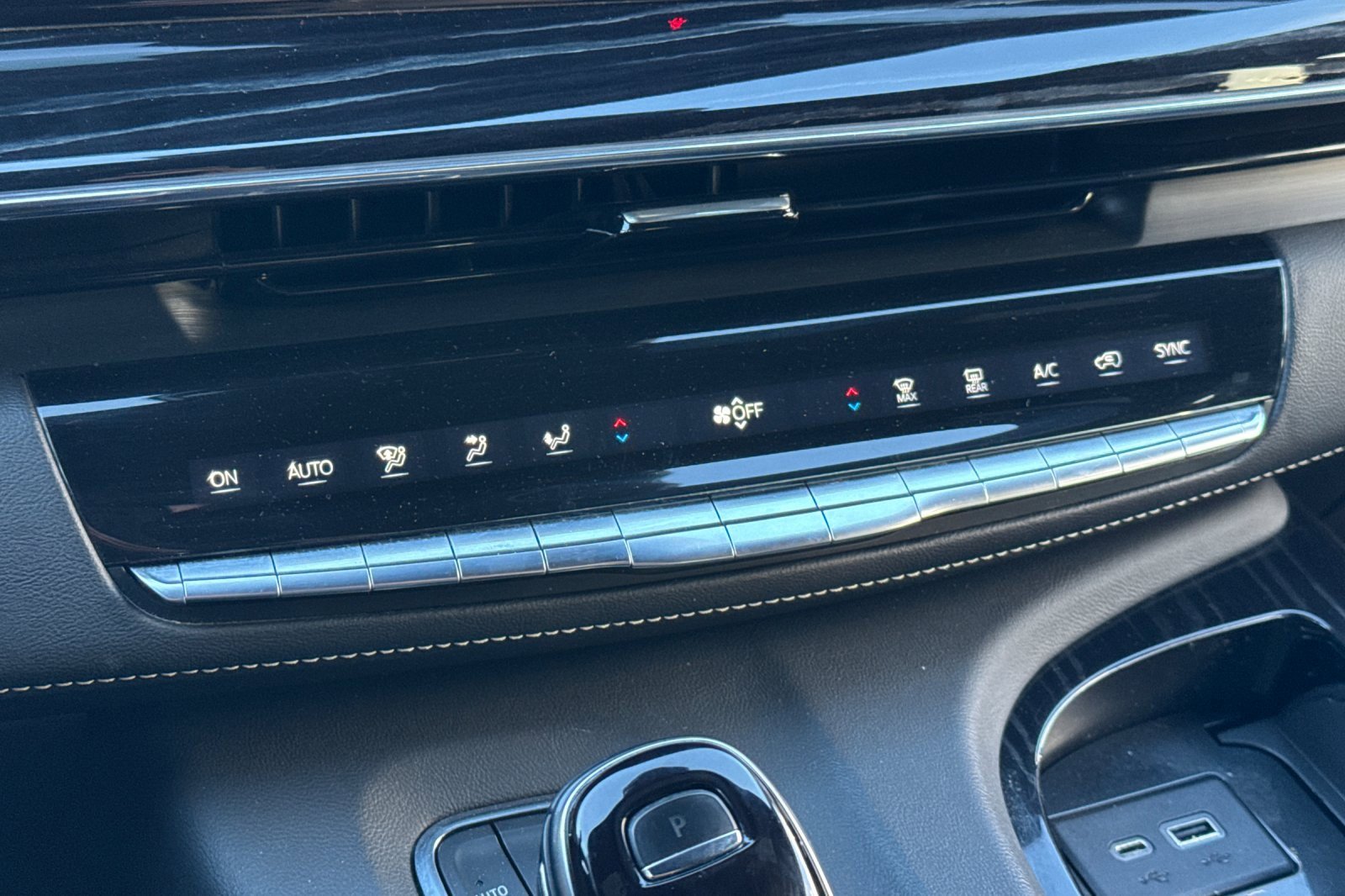 Used 2021 Cadillac Escalade ESV Sport w/ Driver Assist Tech Package image 19