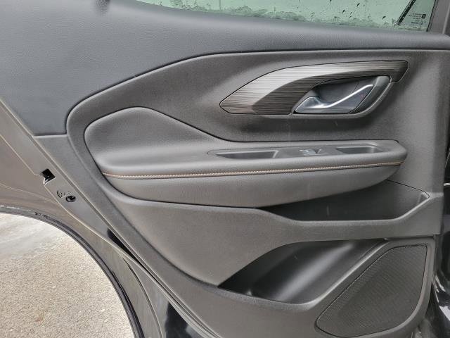 Used 2019 GMC Terrain SLT w/ Preferred Package image 11