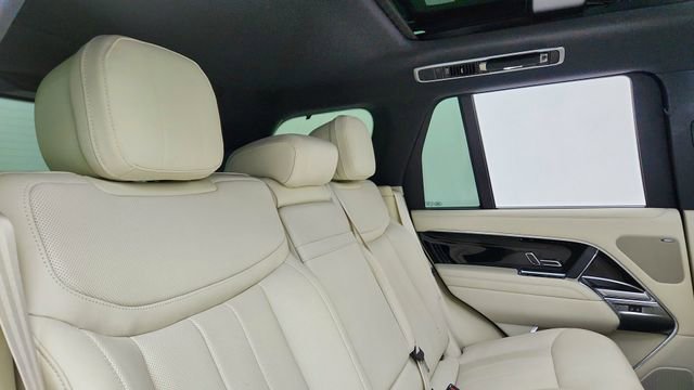 Used 2023 Land Rover Range Rover SE AWD/4WD image 24