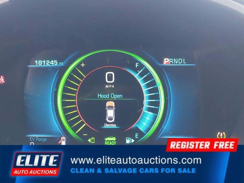 Used 2017 Chevrolet Volt LT w/ Comfort Package FWD image 13