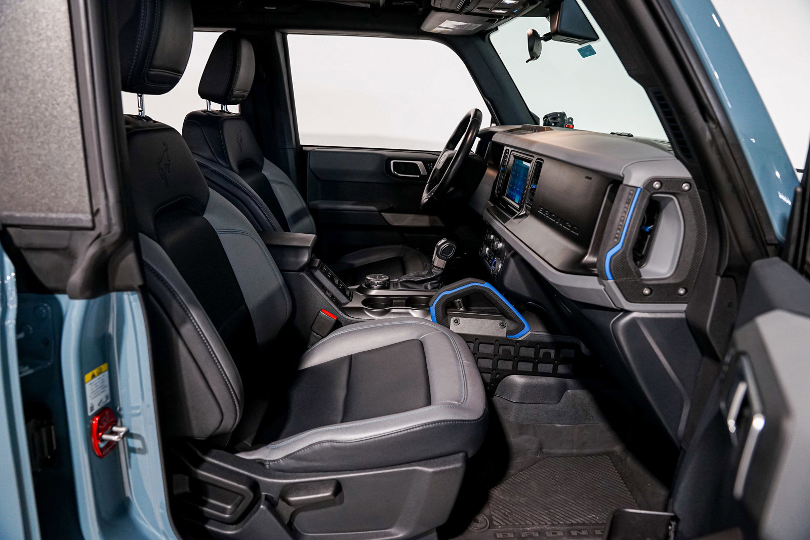 Used 2022 Ford Bronco Black Diamond image 29