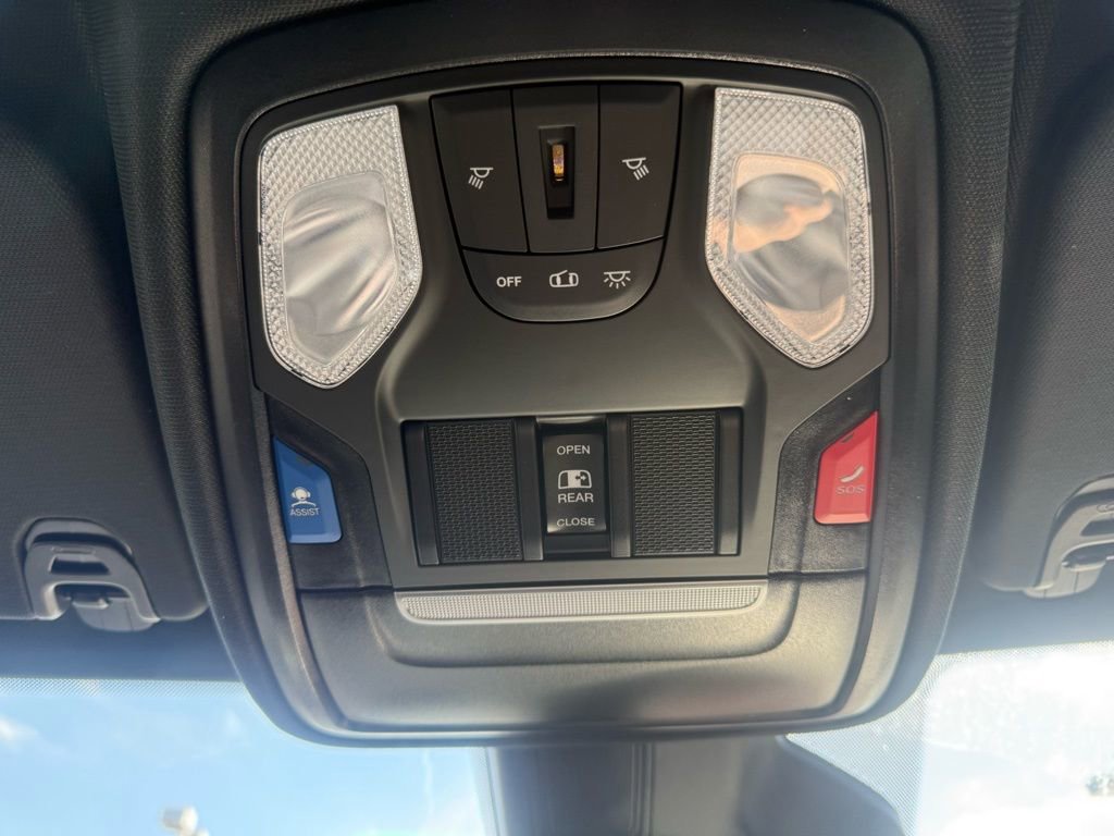 New 2026 RAM 1500 4x4 Crew Cab image 41