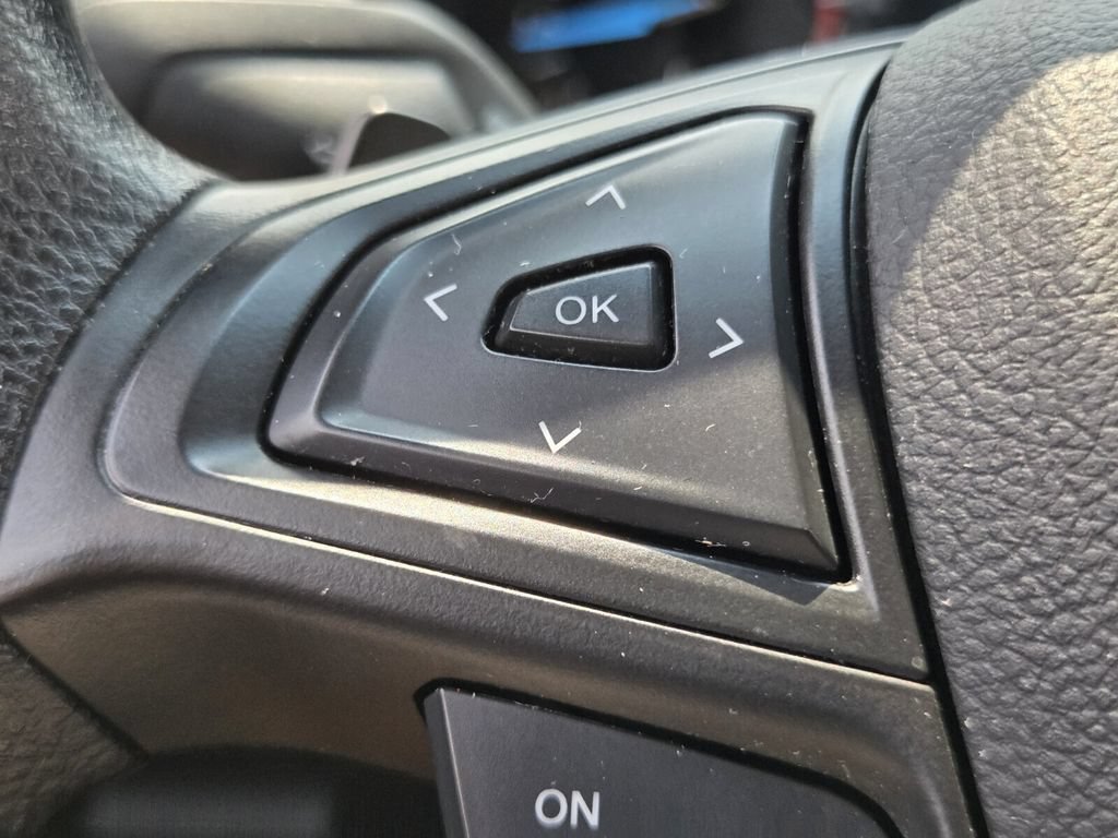 Used 2016 Ford Edge SE FWD image 27