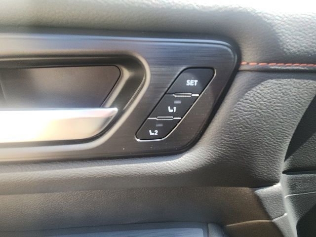 New 2025 Nissan Armada PRO-4X image 23