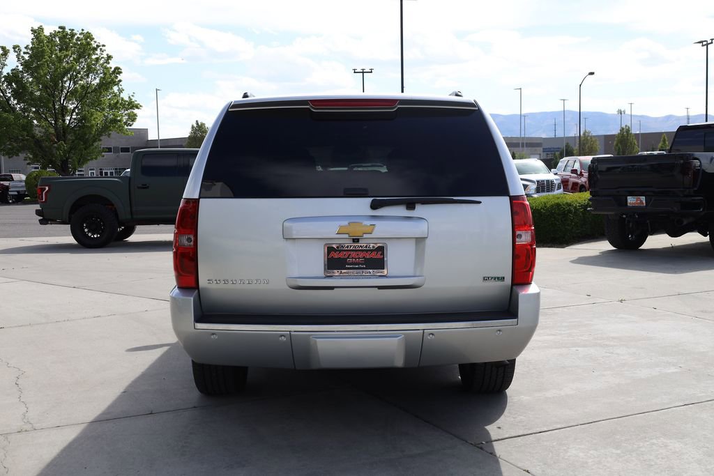 Used 2011 Chevrolet Suburban LTZ AWD/4WD image 5