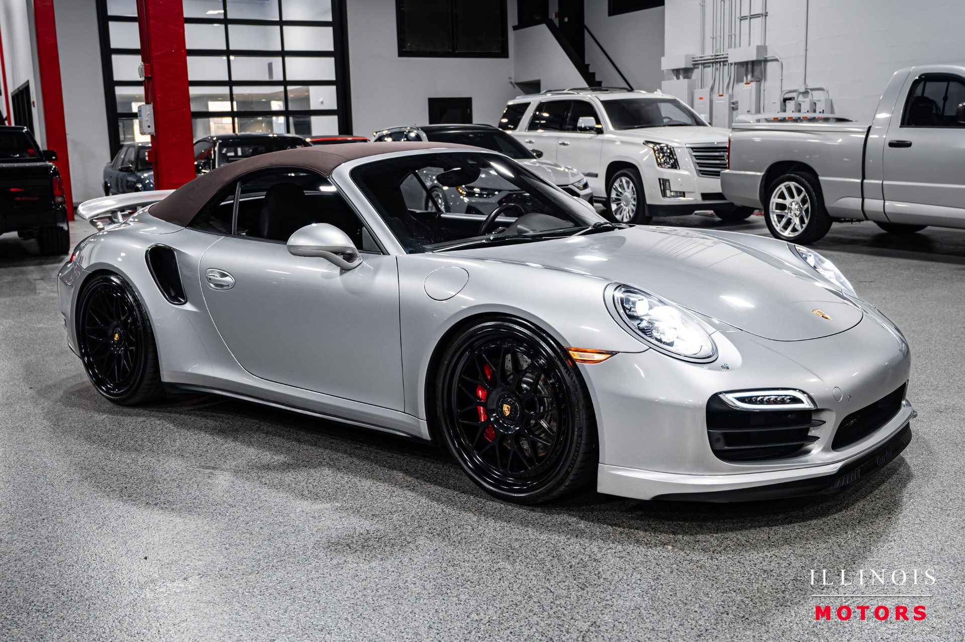 Used 2014 Porsche 911 Turbo image 47