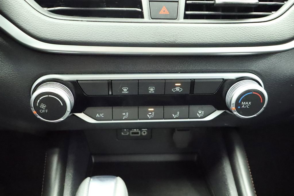 Used 2022 Nissan Altima 2.5 SR FWD image 40